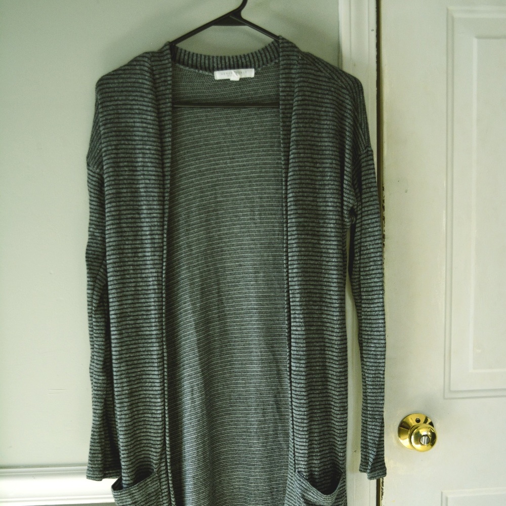Aeropostal cardigan